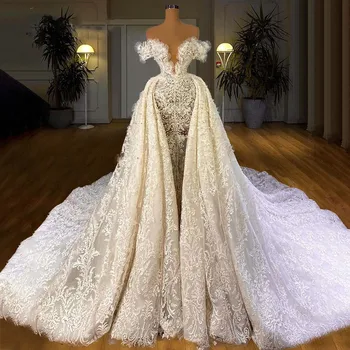 Düğün elbisesi 2023 Moda Ayrılabilir Tren ile Omuz Kapalı Lüks Arapça Dubai Dantel İnciler düğün elbisesi es gelin kıyafeti